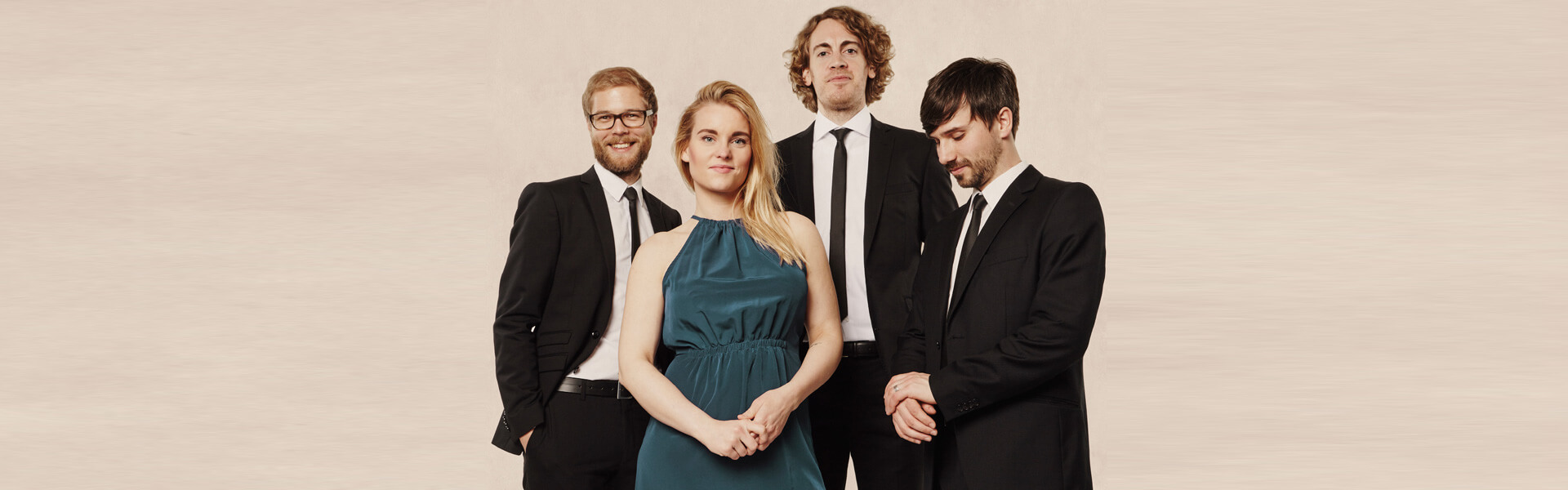 #html_desc_23 https://www.hannoverklang.com/wp-content/uploads/2017/07/berlinklang_modern-swing-ensemble_slider.jpg